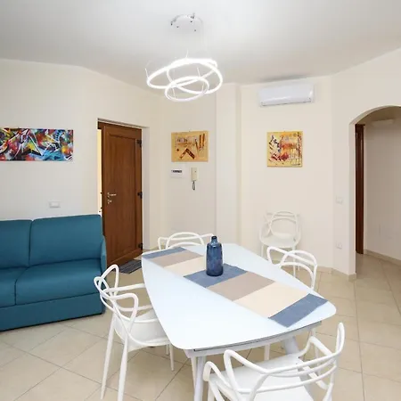 Swimming Pool And Relax Apartment