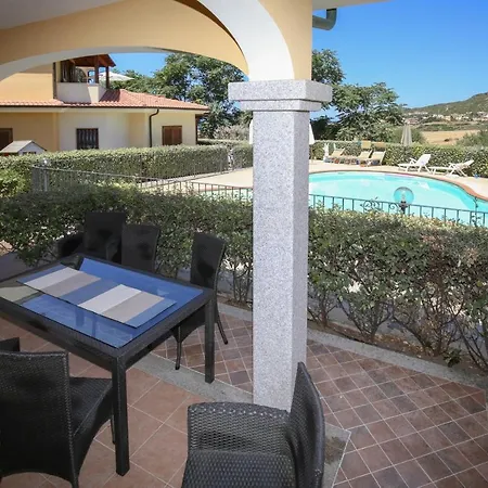Swimming Pool And Relax Apartment